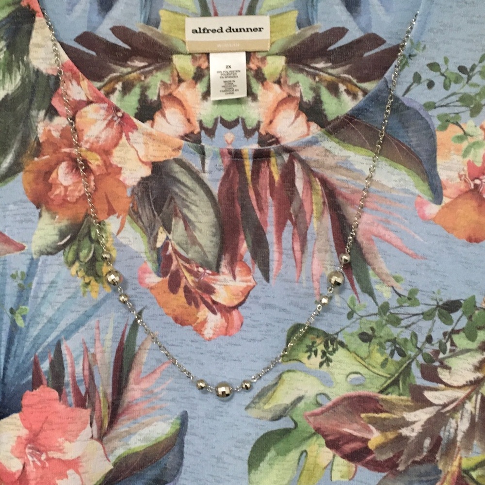 Alfred Dunner Woman Size 2X Blue Floral 3/4 Sleeve with Detachable Necklace 2025 - Picture 3 of 9